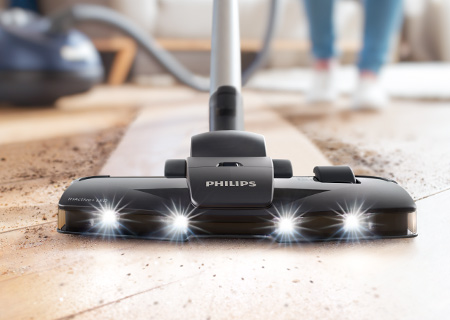 Ap&scaron;vieskite nematomas dulkes naudodami &bdquo;TriActive+&ldquo; antgalį su LED lemputėmis