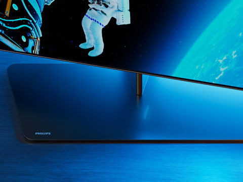 Pasukamas stovas ir reguliuojamas stovo plotis